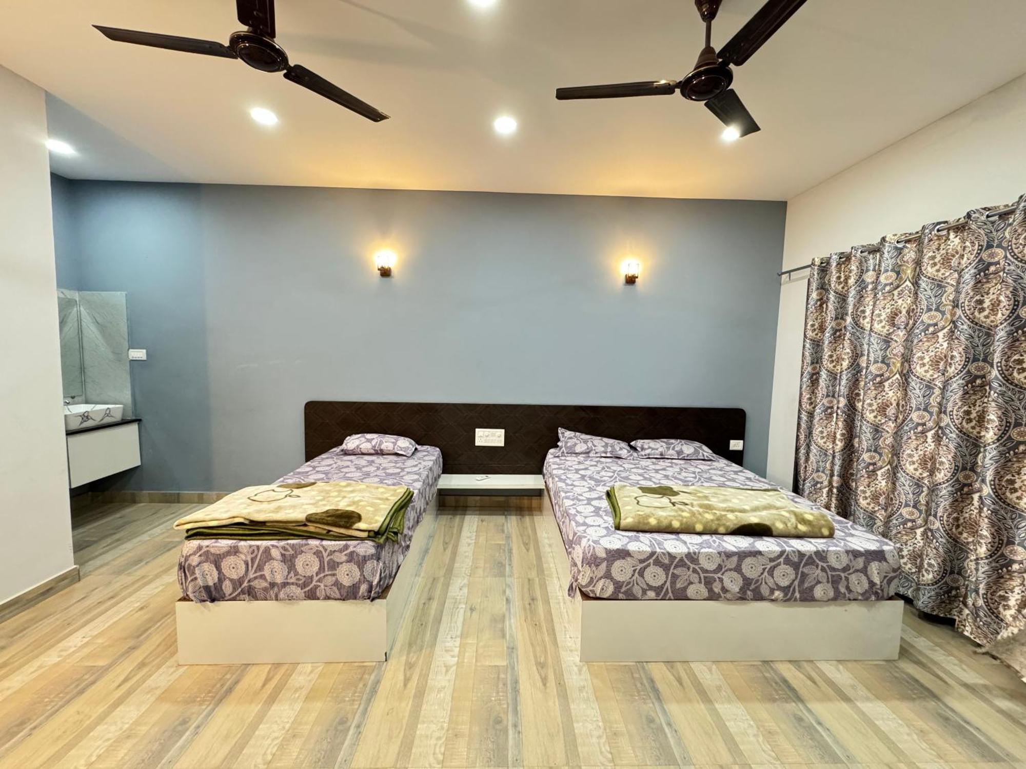 The Glasswater By The Backwater Homestay Kalyanpur Exterior photo
